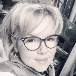 Meet your Posher, Josee